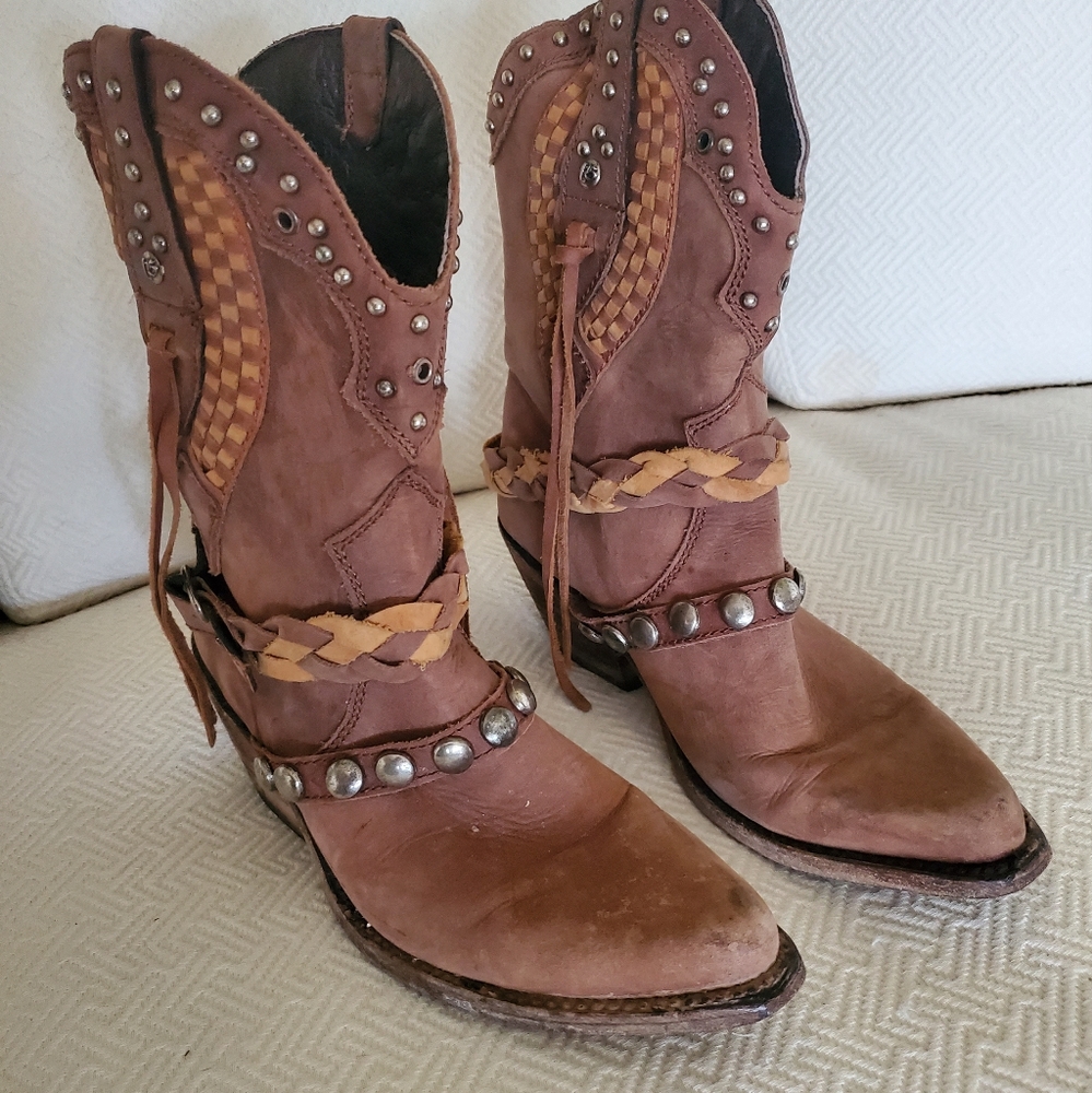 Fringed Short Cowboy Boots (Brown Nubuck Leather) Women's size 7.5.